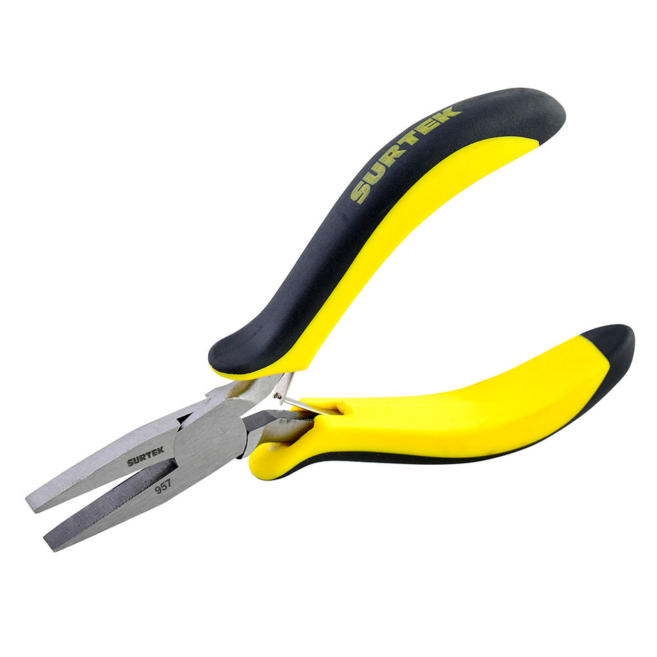 MINI PINZA PARA ELECTRONICA CON MANGO BIMATERIAL DE 4-3/4" PUNTA PLANA SKU 9570