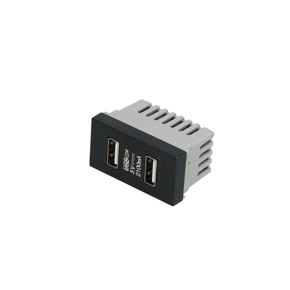 MODULO USB DOBLE 1/3, LANEA PREMIUM, COLOR NEGRO SKU P617N0